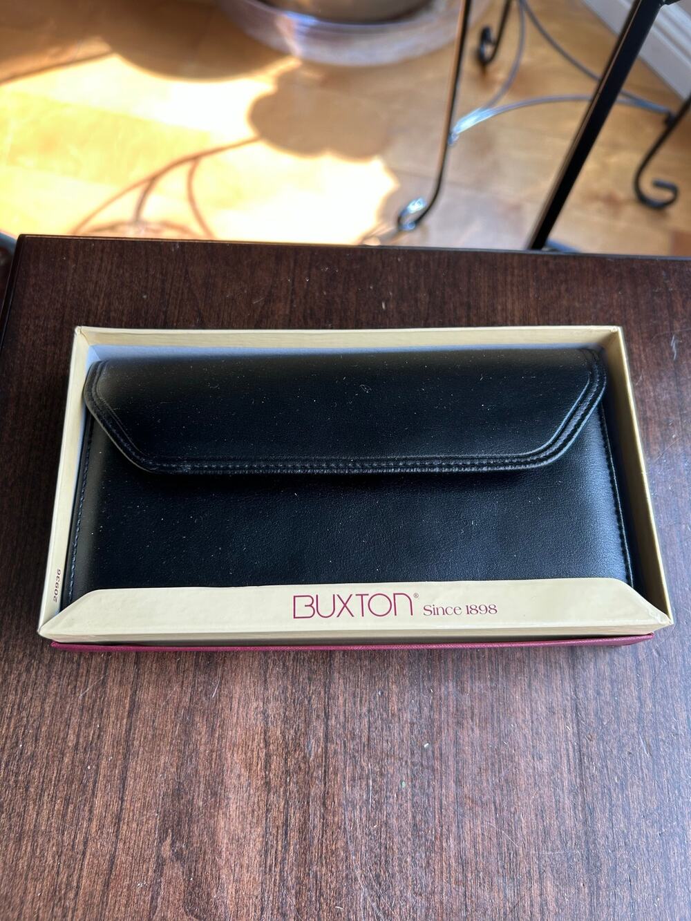 Vintage Buxton black rectangular wallet leather new in box